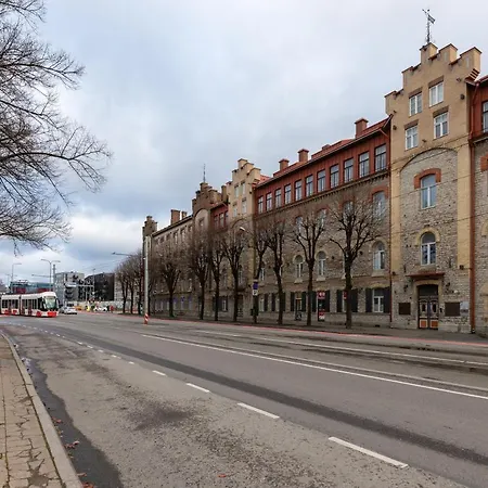 Estonishing Mere * Tallin