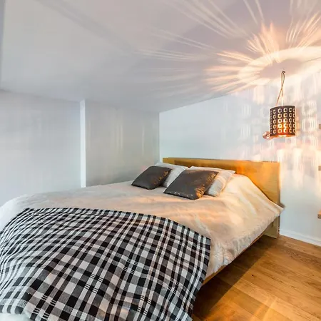 Estonishing Mere Apartment *